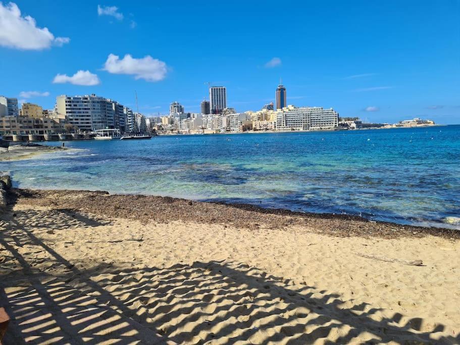 Apartmán Cozy Inside.City & Beach Outside Sliema Exteriér fotografie