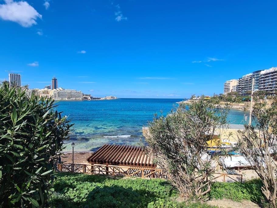 Apartmán Cozy Inside.City & Beach Outside Sliema Exteriér fotografie