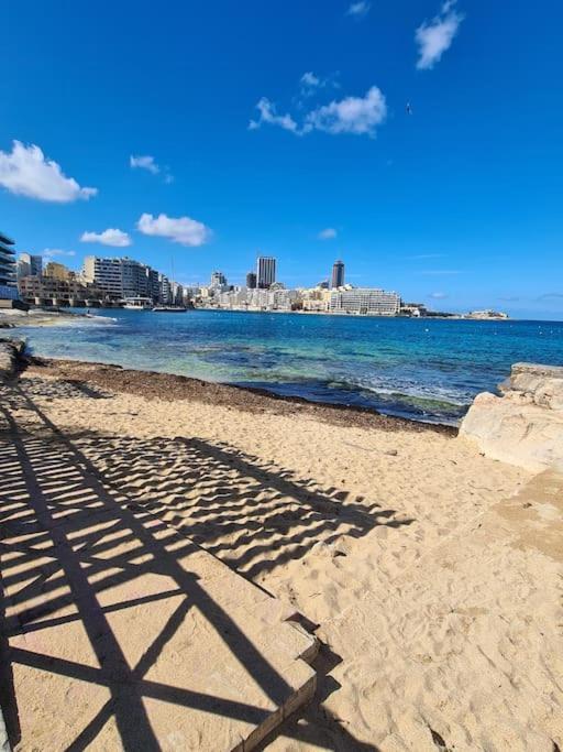 Apartmán Cozy Inside.City & Beach Outside Sliema Exteriér fotografie